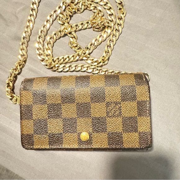 Louis Vuitton Handbags - LOUIS VUITTON 
Damier Porte Monnaie Billets Tresor Bifold Wallet